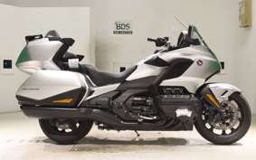 HONDA GL 1800 GOLD WING TOUR DCT 2025 SC79