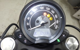 TRIUMPH BONNEVILLE BOBBER 2018