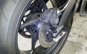 TRIUMPH STREET TRIPLE R 2023