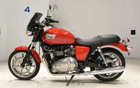 TRIUMPH BONNEVILLE SE 2009