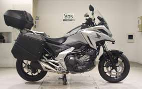 HONDA NC750X DCT 2023 RH09