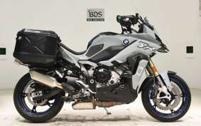 BMW S1000XR 2020