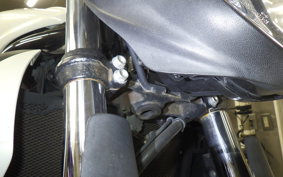 SUZUKI ｸﾞﾗﾃﾞｨｳｽ650A 2013