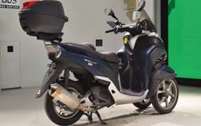 YAMAHA TRICITY 125 SE82J