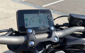 HONDA CB650R E-Clutch 2024 RH17