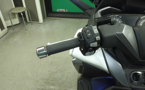 HONDA FORZA 250 MF13