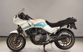 SUZUKI GS250FW 1999 GJ71B
