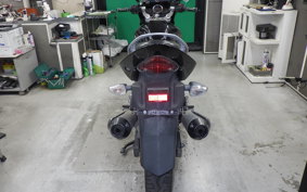 SUZUKI GSR250