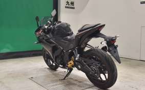 YAMAHA YZF-R25 2023 RG43J