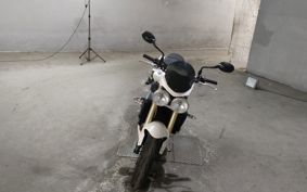 TRIUMPH TRIUMPH STREET TRIPLE TMD406