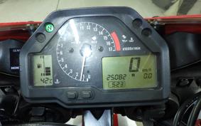 HONDA CBR600RR 2004 PC37