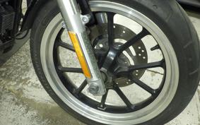 HARLEY XL883L 2011
