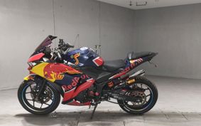 YAMAHA YZF R-3 2016 RH06
