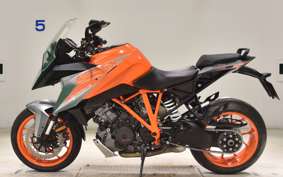 KTM 1290 SUPER DUKE GT 2020
