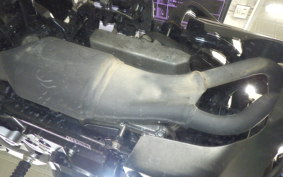 SUZUKI Vｽﾄﾛｰﾑ250 2015