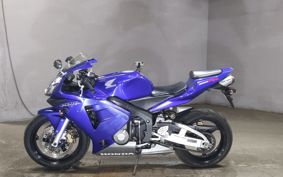 HONDA CBR600RR PC37