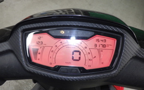 APRILIA SR125