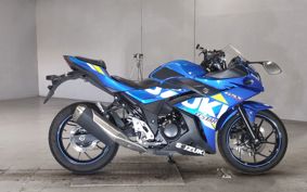 SUZUKI GSX250 R DN11A