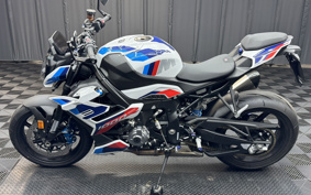 BMW M1000R 2024 0E81