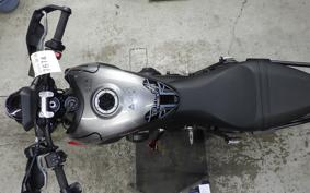 TRIUMPH TRIDENT 660 2023