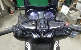 YAMAHA T-MAX 560 T 2020 SJ19J