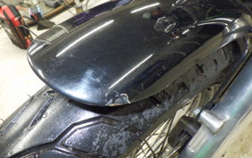 HARLEY XLH883 HUGGER 2002