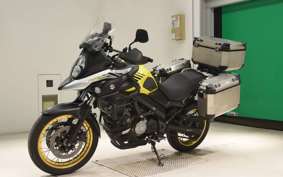 SUZUKI Vｽﾄﾛｰﾑ650XTA 2018 C733A