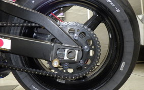 YAMAHA YZF-R1