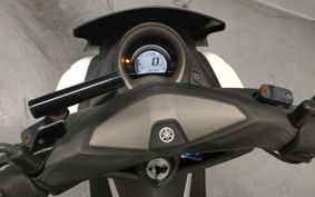 YAMAHA N-MAX 125 SE86J