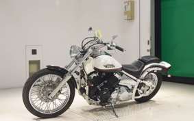 YAMAHA DRAGSTAR 400 2001