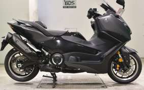YAMAHA T-MAX 560 T SJ21J