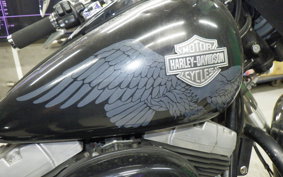 HARLEY FLS 1580 2013