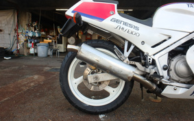 YAMAHA FZR250 2KR