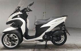 YAMAHA TRICITY 125 SE78