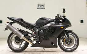 YAMAHA YZF-R1 2005