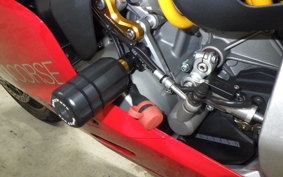 DUCATI 1199 PANIGALE S 2014