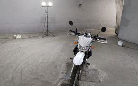 KAWASAKI KLX125 LX125C