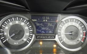 HONDA FORZA 250 MF13