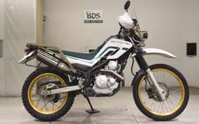 YAMAHA SEROW 250 2017 DG11J