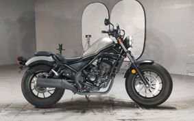 HONDA REBEL MC49
