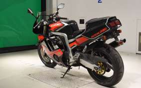 SUZUKI GSX-R400R 1992 GK76A