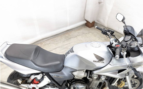 HONDA CB1300SF BOLDOR 2006 SC54
