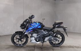 SUZUKI GSX-S125 DL32B