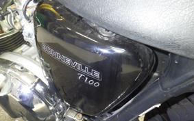 TRIUMPH BONNEVILLE T100 2006