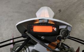HUSQVARNA HUSQUARNATE125 ..