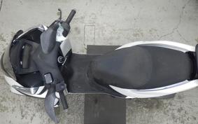 YAMAHA TRICITY 125 1999 SE82J