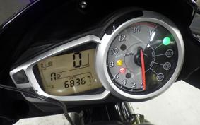 TRIUMPH STREET TRIPLE 2011