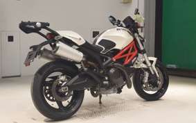 DUCATI MONSTER 696 2010