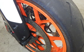 KTM 890 DUKE R 2020
