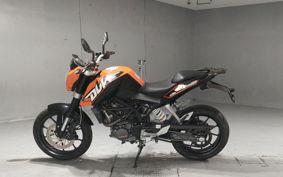 KTM 200 DUKE JUC4C